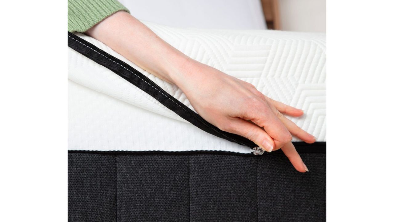 Panda London Hybrid Bamboo mattress review a soft and firm luxury experience T3