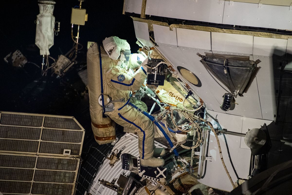 Watch two Russian cosmonauts take a spacewalk outside the International Space Station today – Space.com