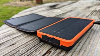 Feelle Solar Battery Pack Lifestyle