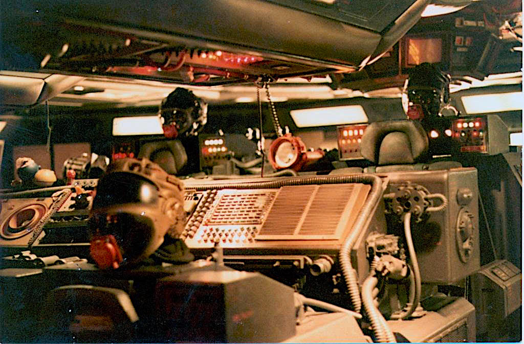 the bridge set of a run-down spaceship