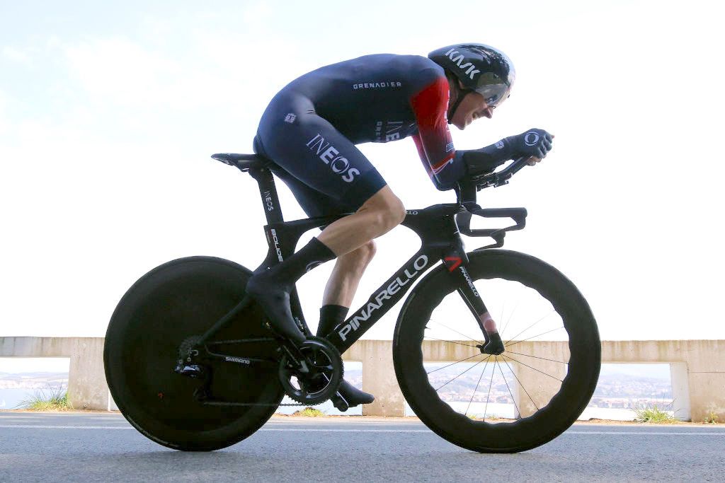 HONDARRIBIA, SPAIN - APRIL 04: Geraint Thomas of United Kingdom and Team INEOS Grenadiers sprints during the 61st Itzulia Basque Country 2022 - Stage 1 a 7,5km individual time trial from Hondarribia to Hondarribia / #itzulia / #WorldTour / on April 04, 2022 in Hondarribia, Spain. (Photo by Gonzalo Arroyo Moreno/Getty Images)