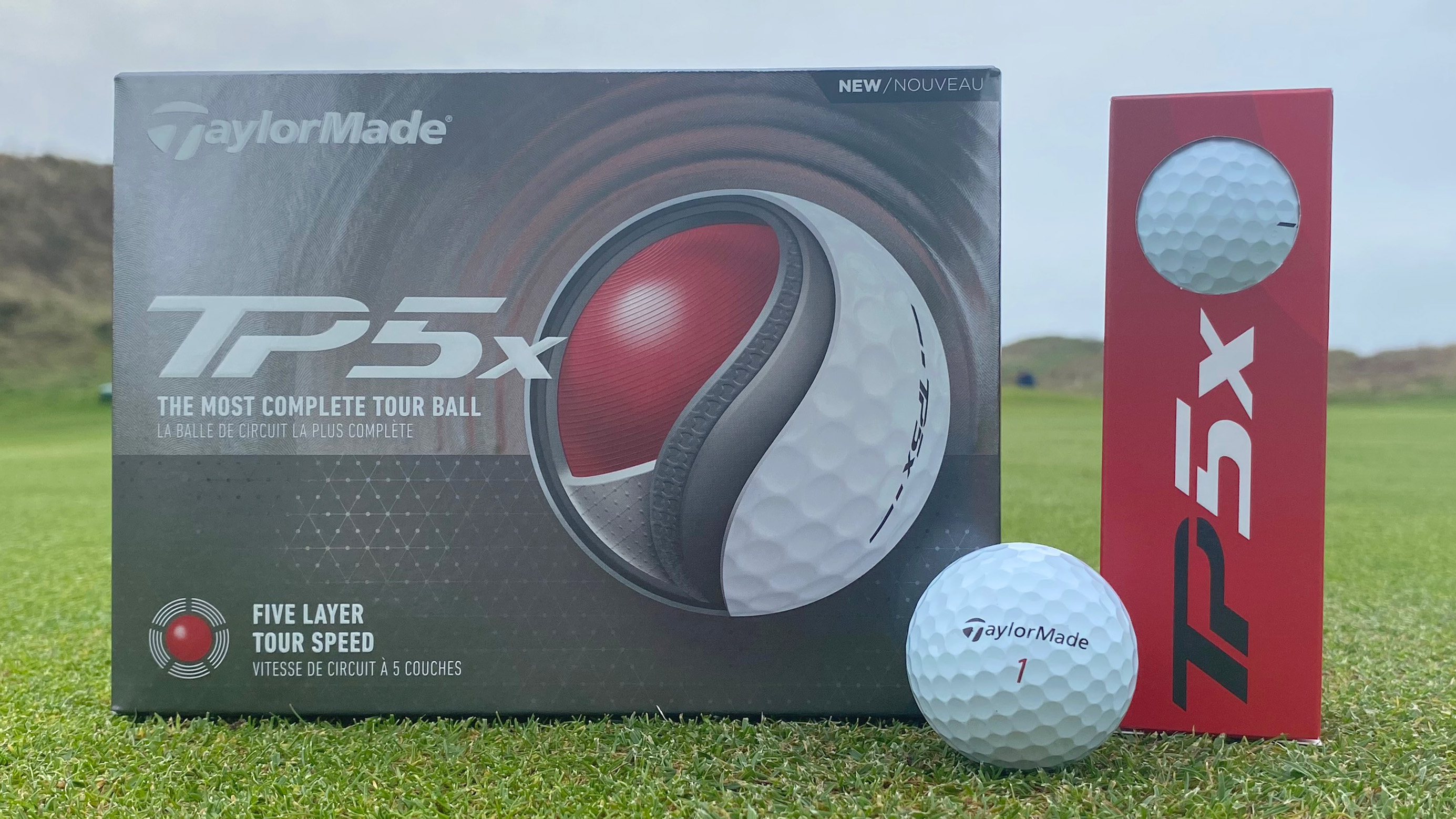 Photo of the TaylorMade 2024 TP5x golf ball