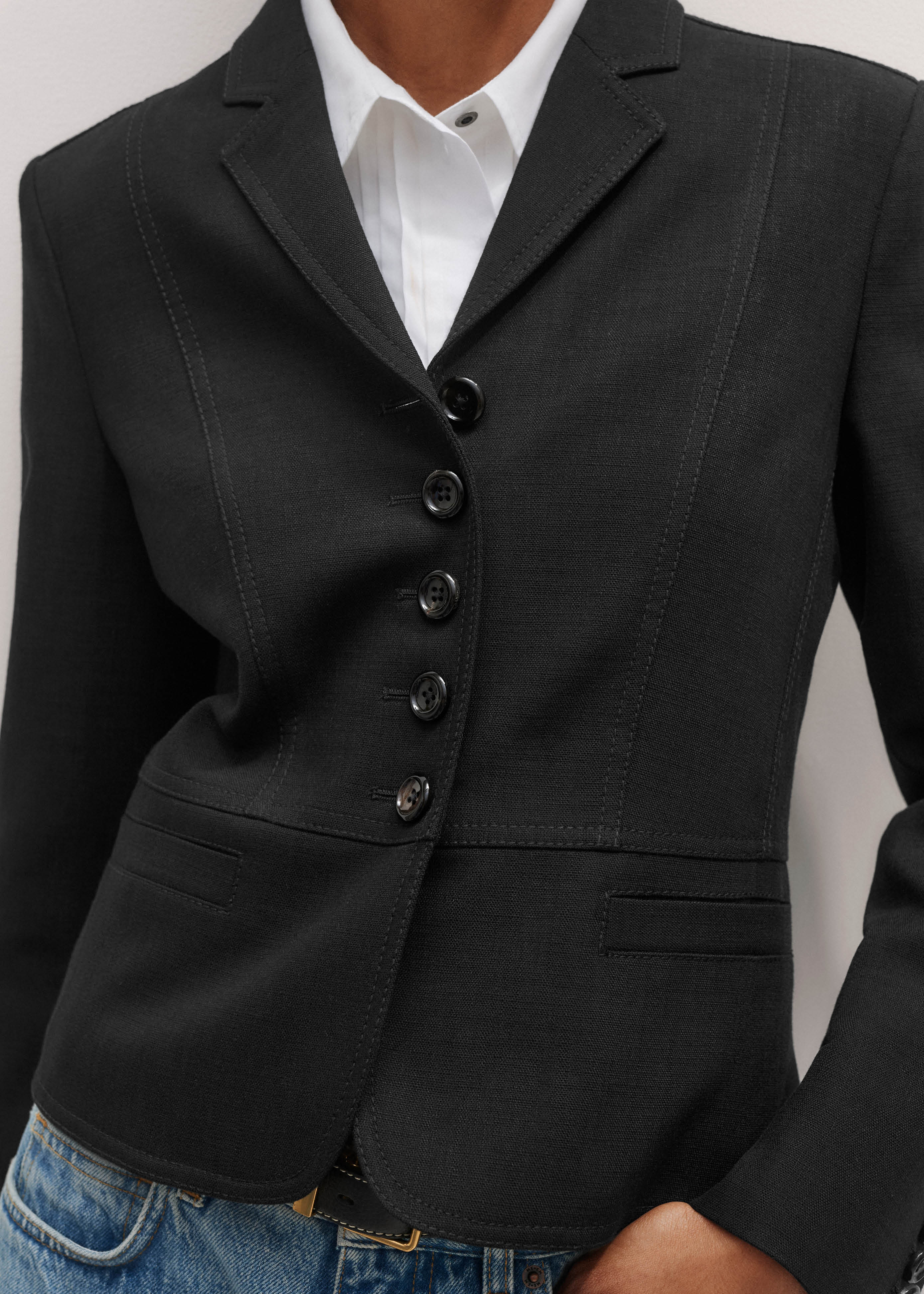 Contrast Topstitch Short Fitted Blazer