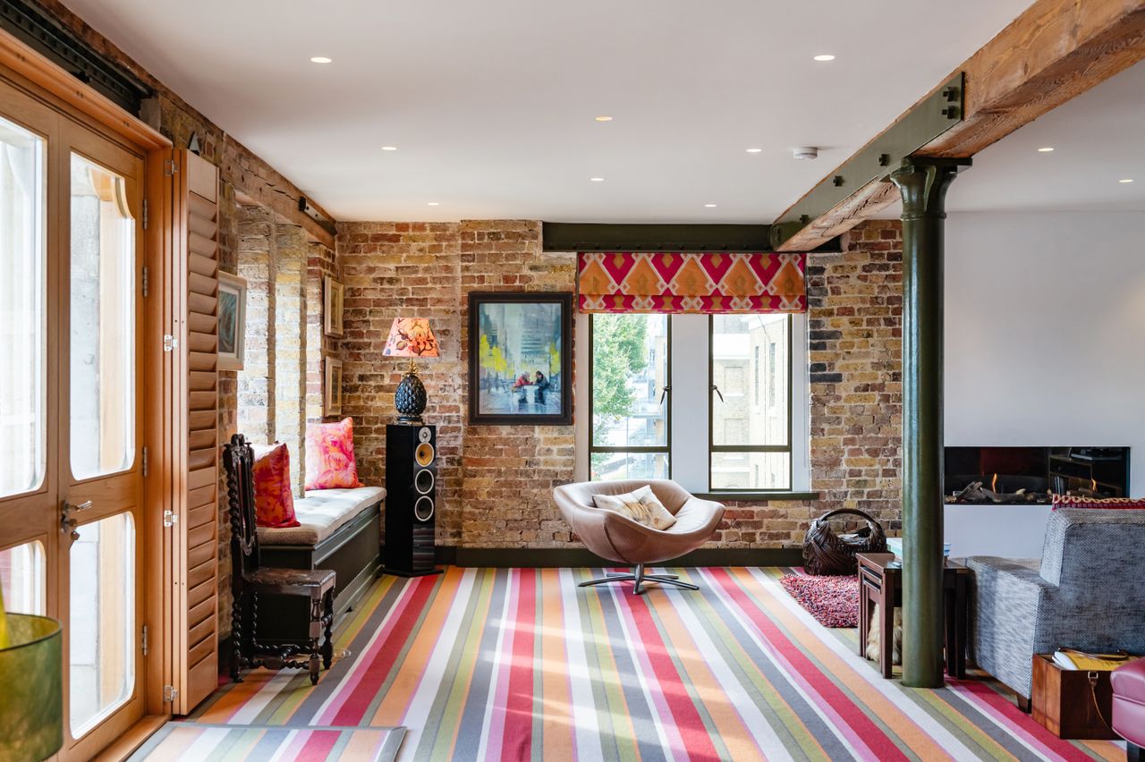 Oliver's Wharf apartment