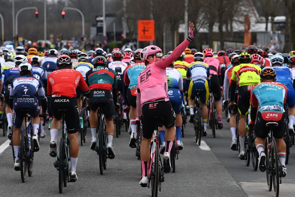 WAREGEM BELGIUM MARCH 29 A general view of Stefan Bissegger of Switzerland and Team EF Education Easypost calls for assistance to his team car during the 77th Dwars Door Vlaanderen 2023 Mens Elite a 1837km one day race from Roeselare to Waregem DDV23 on March 29 2023 in Waregem Belgium Photo by Tim de WaeleGetty Images