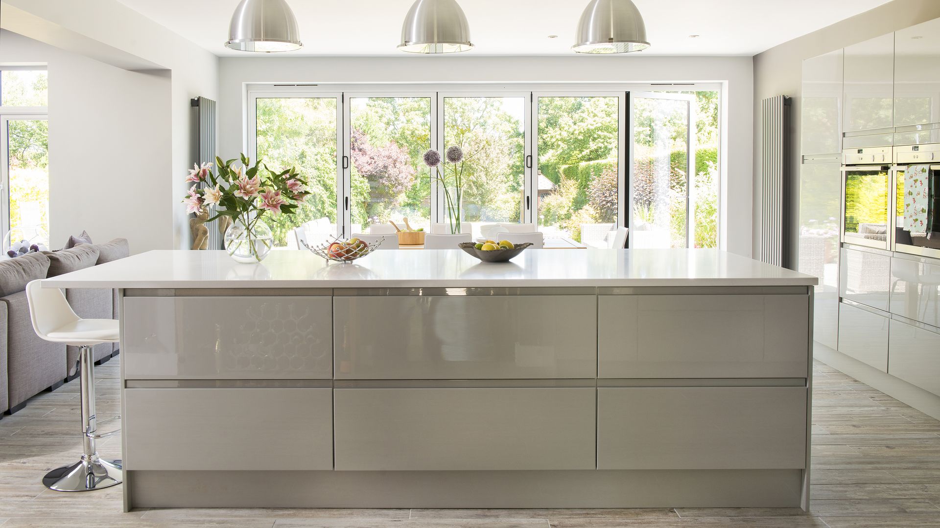 Can you paint gloss kitchen cabinets? | Ideal Home