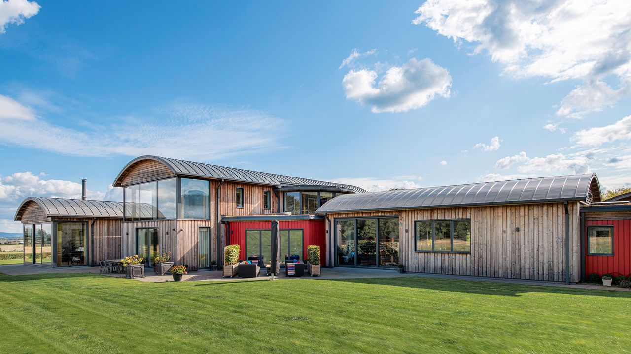 Dutch barn style self build