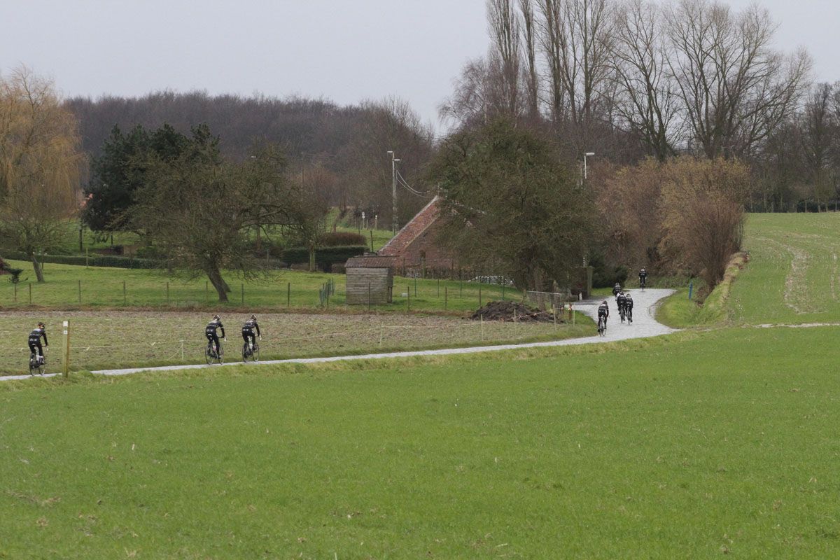 Coming off the Oude Kwaremont
