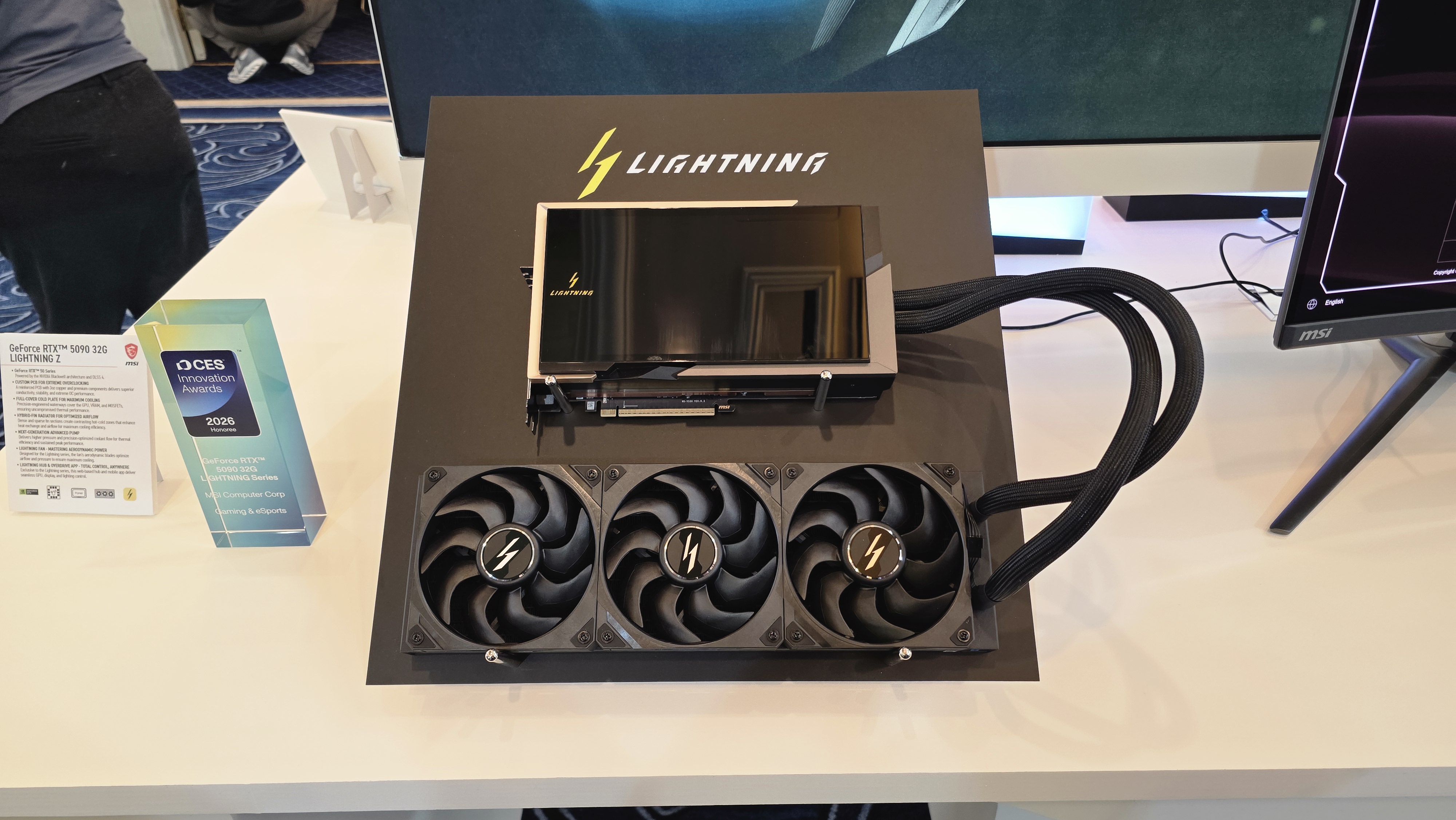 MSI RTX 5090 Lightning