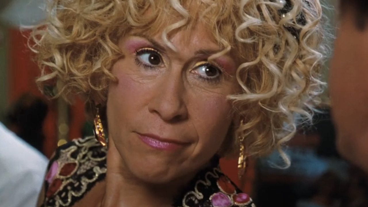Rhea Perlman in Matilda