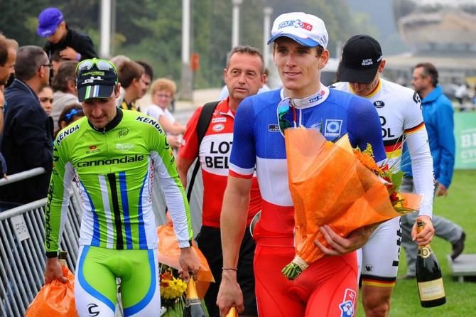 Arnaud D&eacute;mare (FDJ) with his boquet