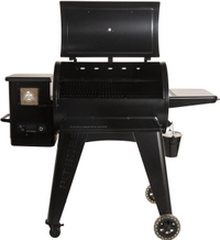 Pit Boss Navigator 850 Wood Pellet Grill: was $799.99, now $674.99 at Best Buy (save $125)