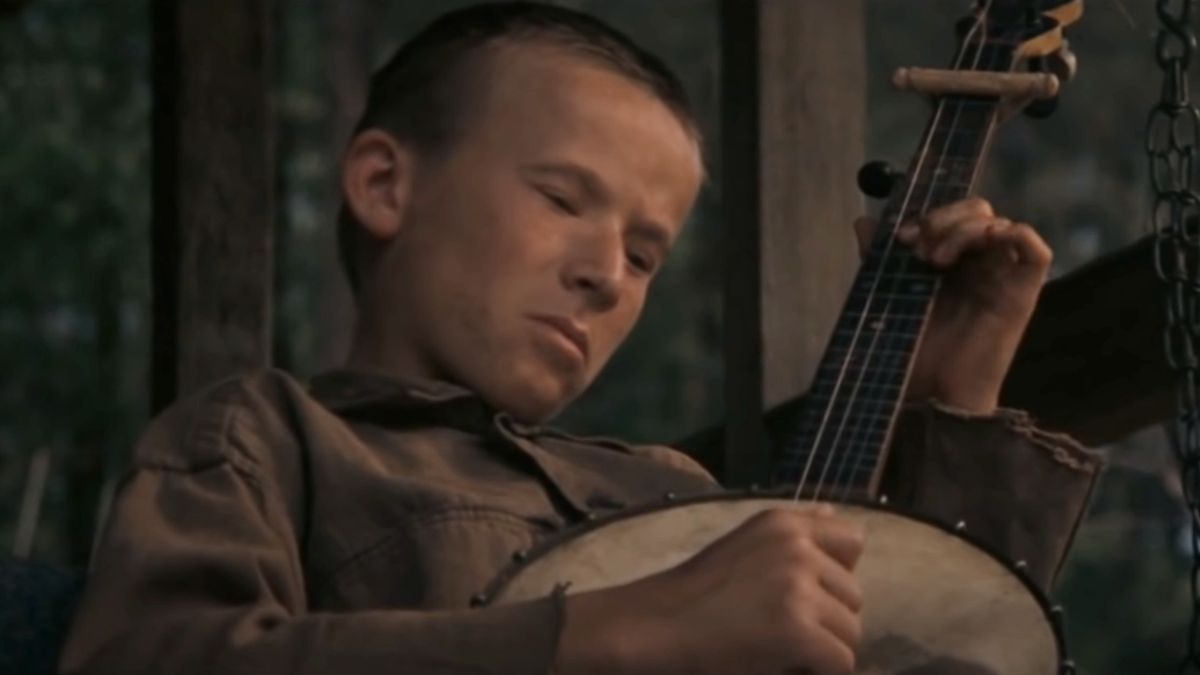 32 Of The Wildest Vacations In Movies Where Everything Went Wrong