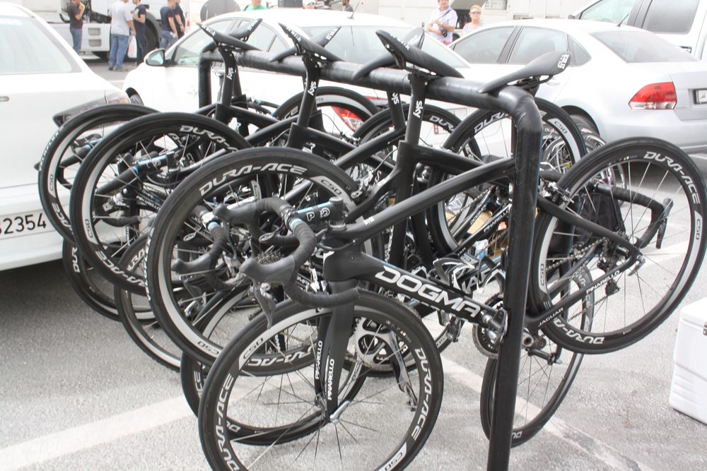 Team Sky's Pinarello Dogma F8 bikes
