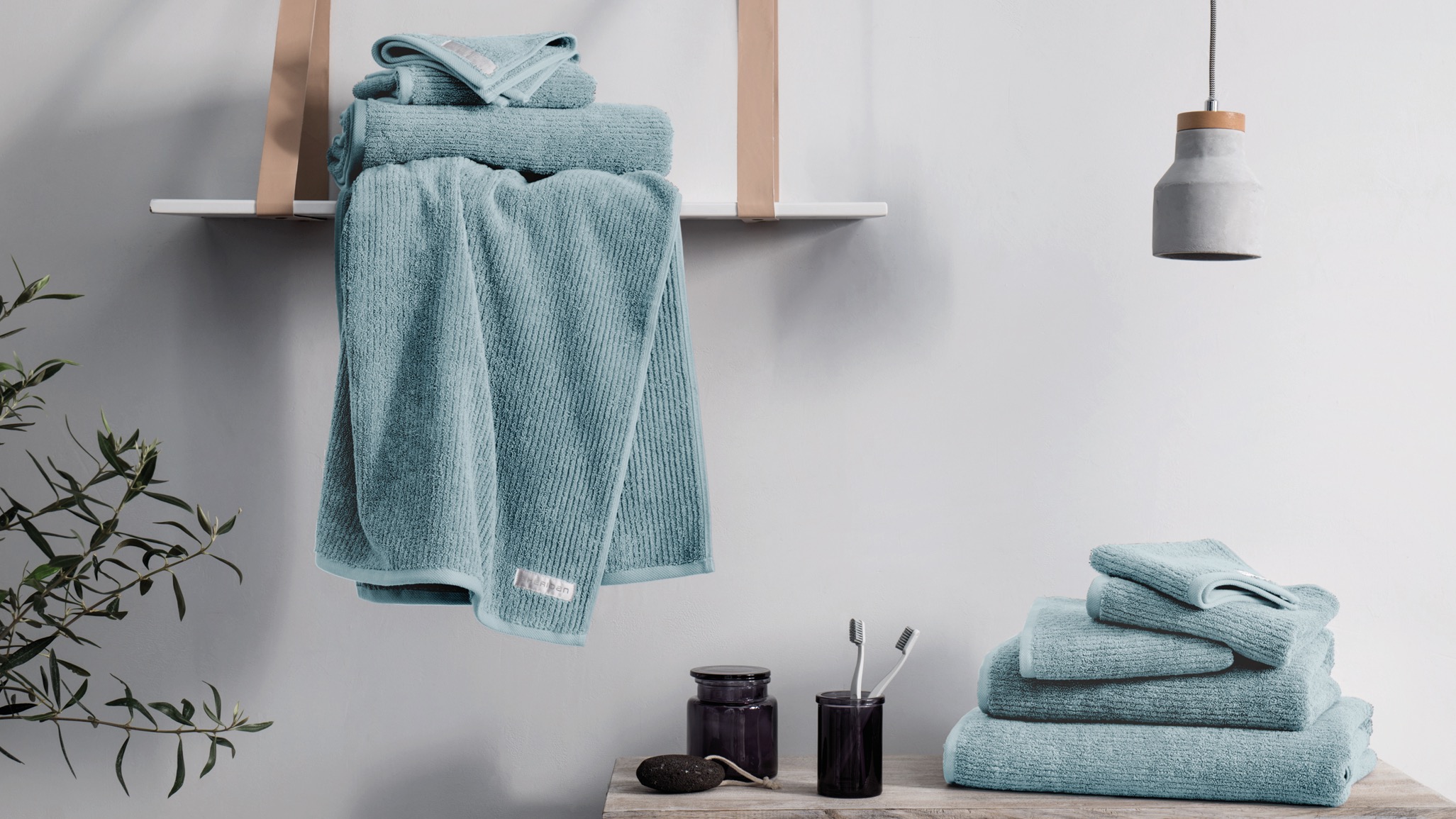 Should You Use Fabric Softener On Towels 