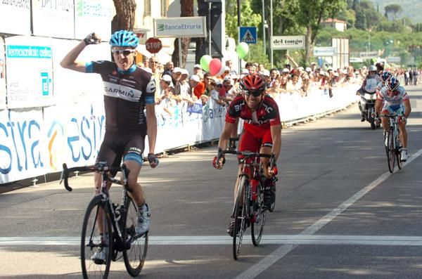 Dan Martin (Garmin-Cervelo) was too fast in the closing metres for Mauro Santambrogio (BMC).