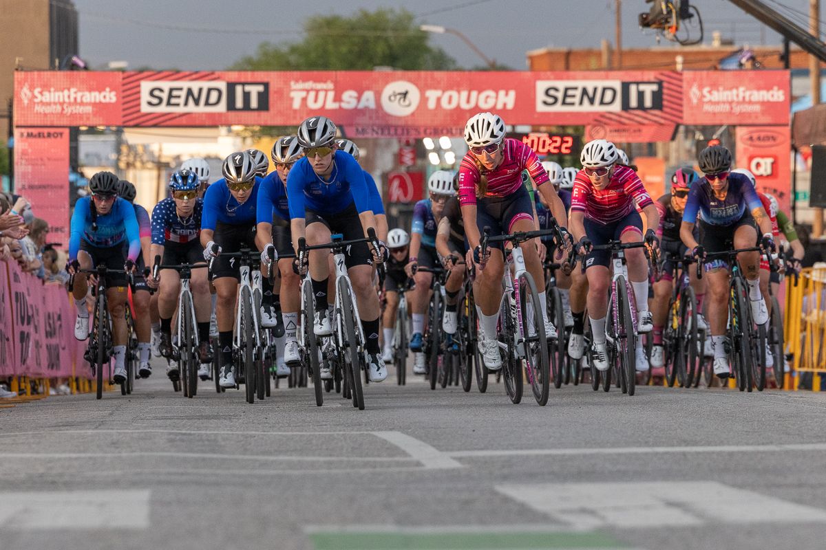 With one to go L39ION of LA took control of the front in the women's pro field