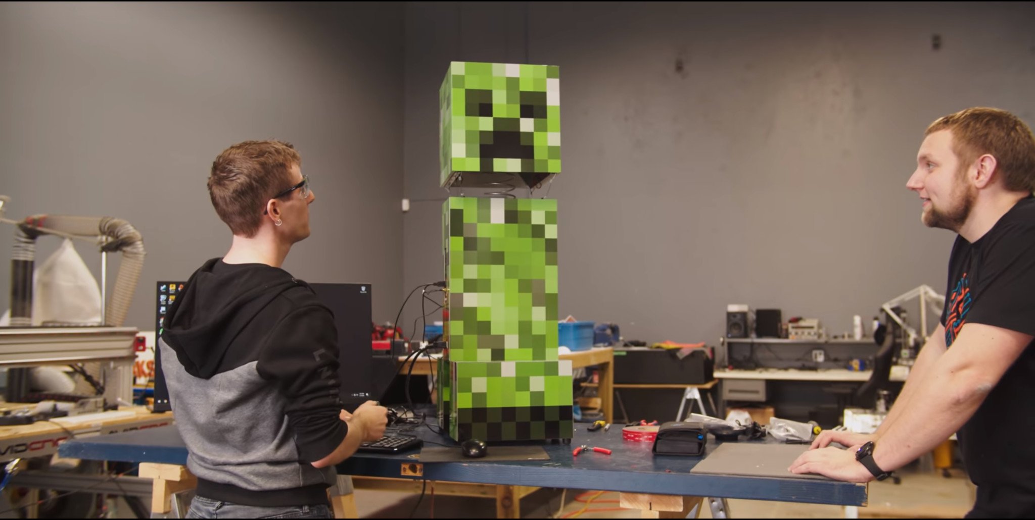 Linus Tech Tips build custom Minecraft creeper gaming PC—and it's awesome Central