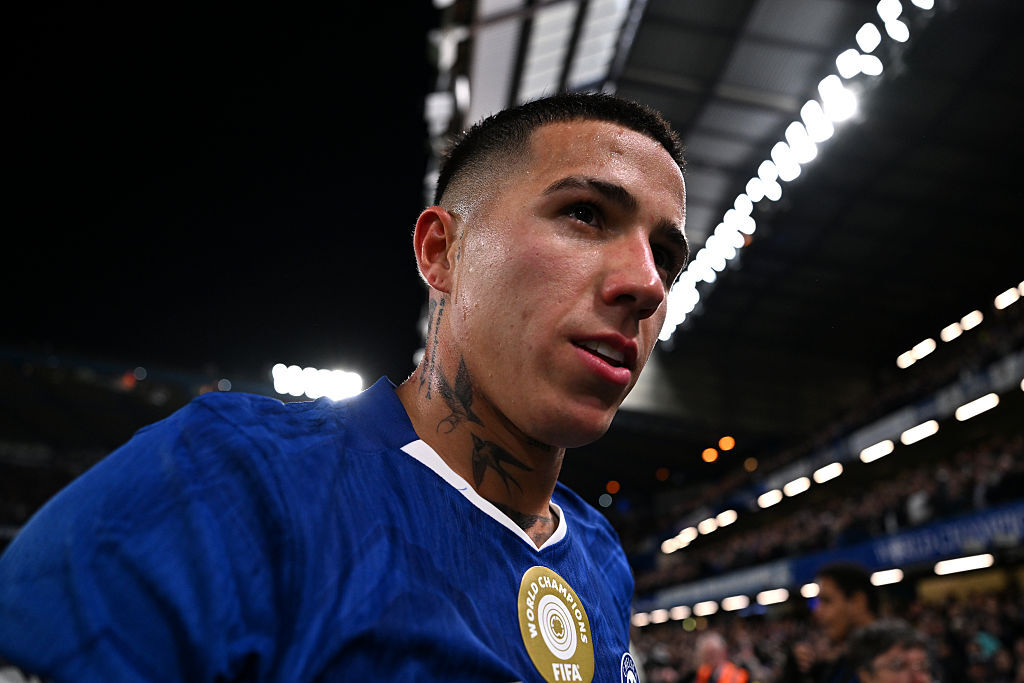 Il centrocampista del Chelsea Enzo Fernandez è infortunato? Aggiornamento sugli infortuni della Premier League Il centrocampista del Chelsea Enzo Fernandez è infortunato? Aggiornamento sugli infortuni della Premier League