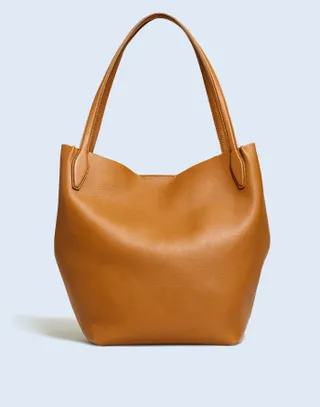 MW, The Shopper Tote in Soft Grain