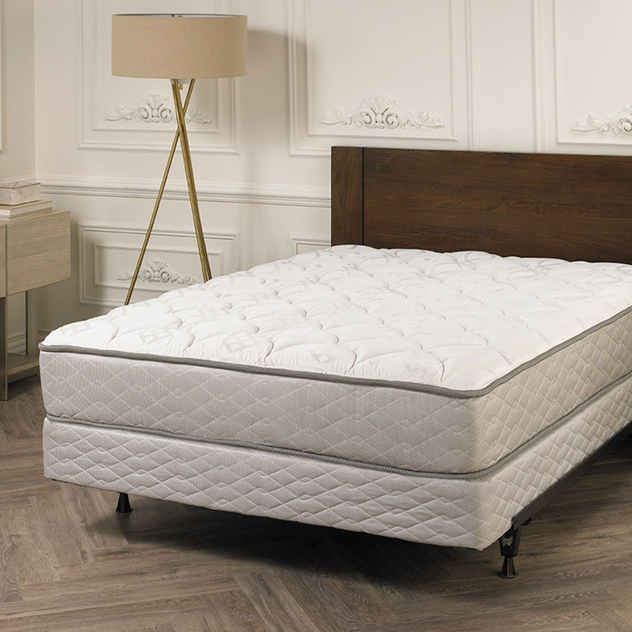 What mattresses do hotels use? Here's where you can buy them