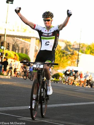 Elite men fat tire crit - Plaxton wins Whiskey Off Road crit