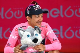 Richard Carapaz on the podium at the Giro d'Italia