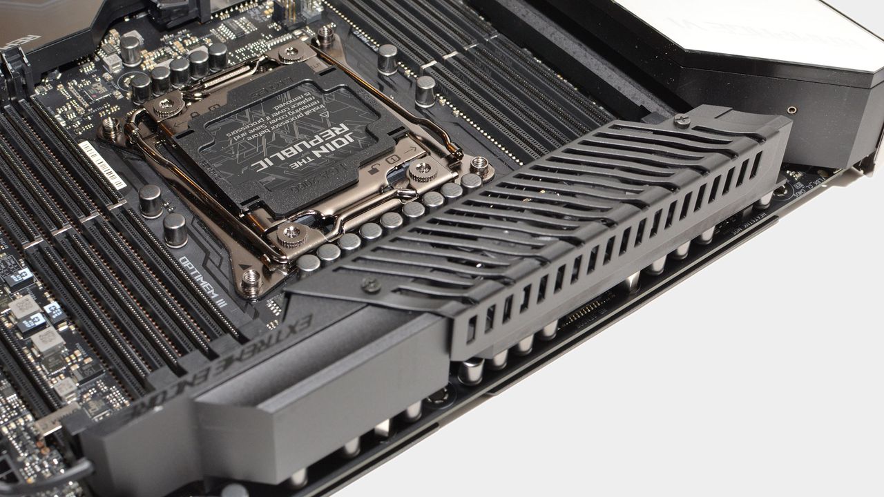 Core i9-10980XE CPU and motherboard