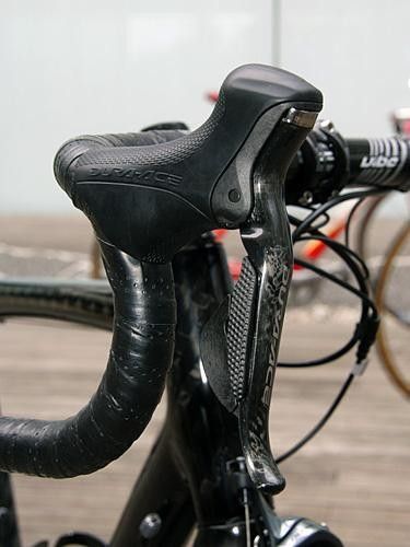 The Di2 Dual Control lever