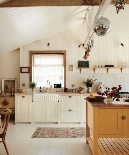 White shaker kitchen ideas: 7 classic looks that experts love
