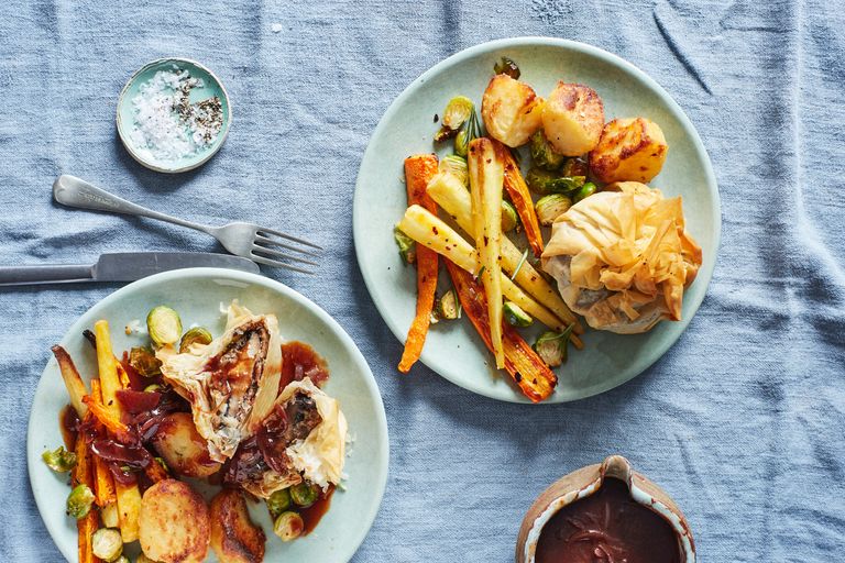 Vegan roast dinner? This is the tastiest and easiest homemade