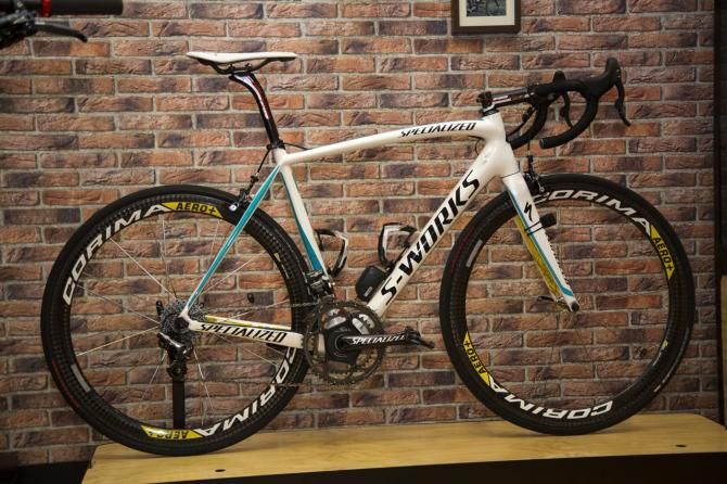 Astana is using a combination of Campagnolo, SRM, FSA, Fizik and Corima components