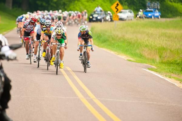 Kelly Benefit Strategies-OptumHealth drove the pace of the peloton early in the race.