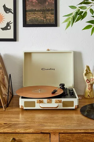 Crosley Uo Exclusive Cream Cruiser Vinyl Record Player With Bluetooth Input & Output