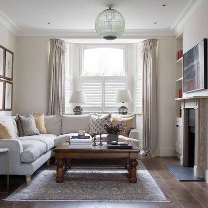 Inside stunning renovated Victorian house – with a secret hiden den ...