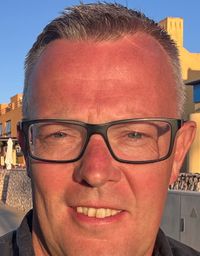 Ian Cairns's avatar