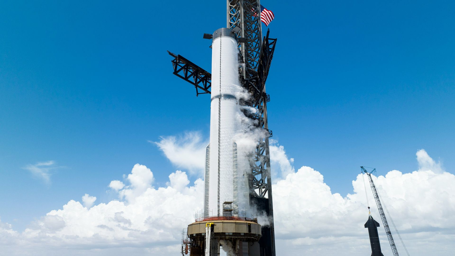 SpaceX Fuels Up Starship Super Heavy Boosters In Prelaunch Tests ...