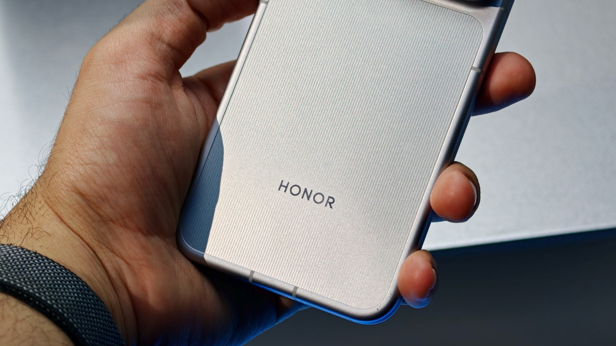 Honor Robot Phone hands-on versus iPhone 17 Pro Max