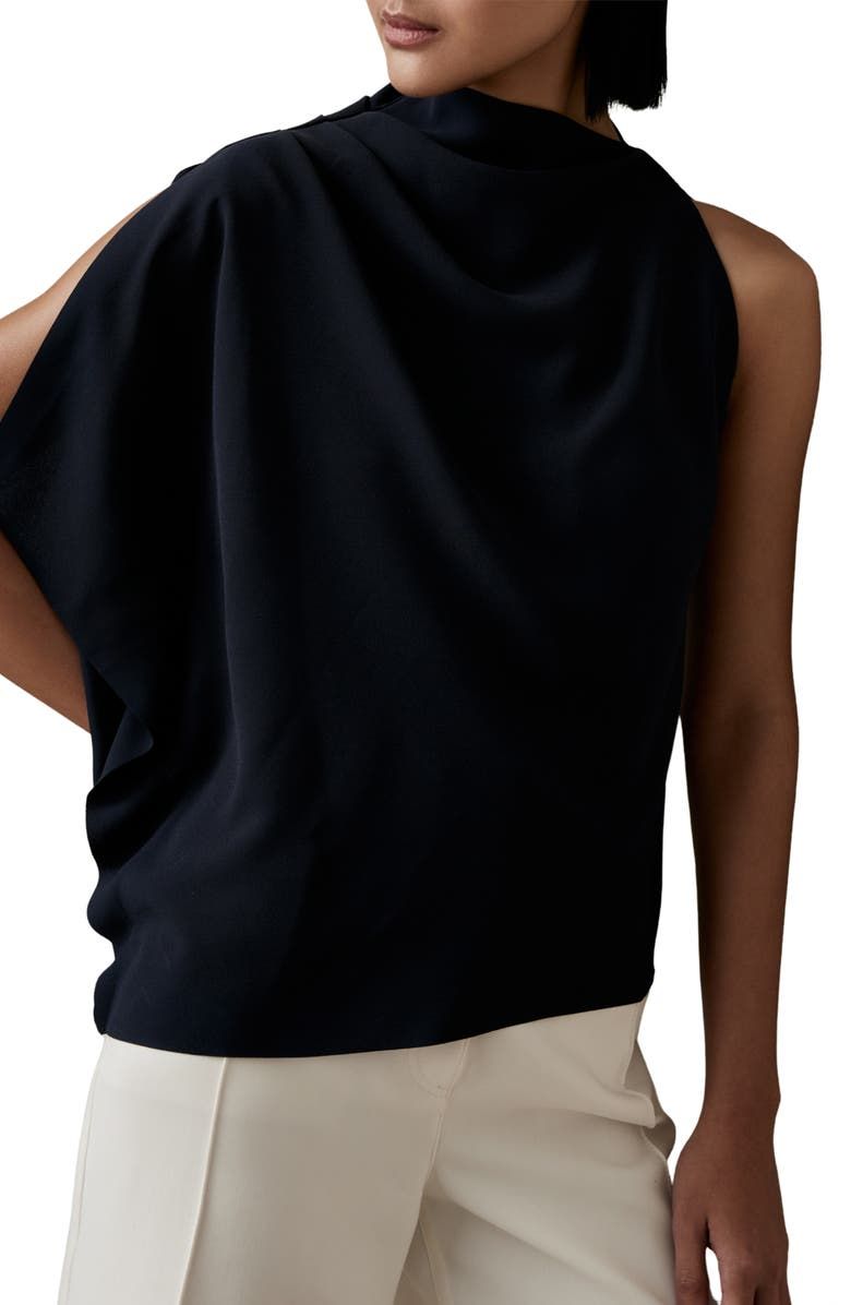 Elle Asymmetric Top