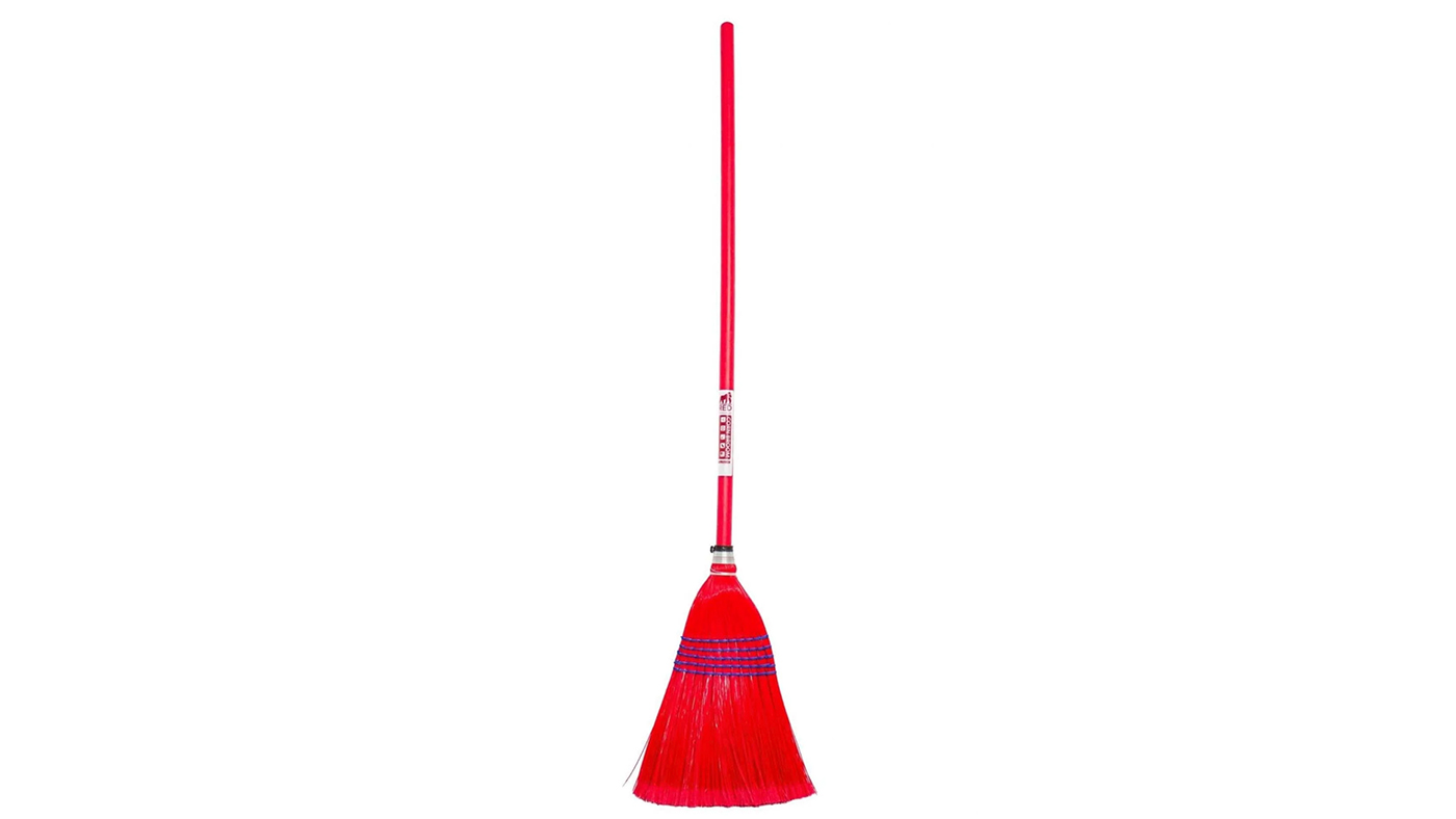 Red Gorilla Deluxe Synthetic Corn Broom