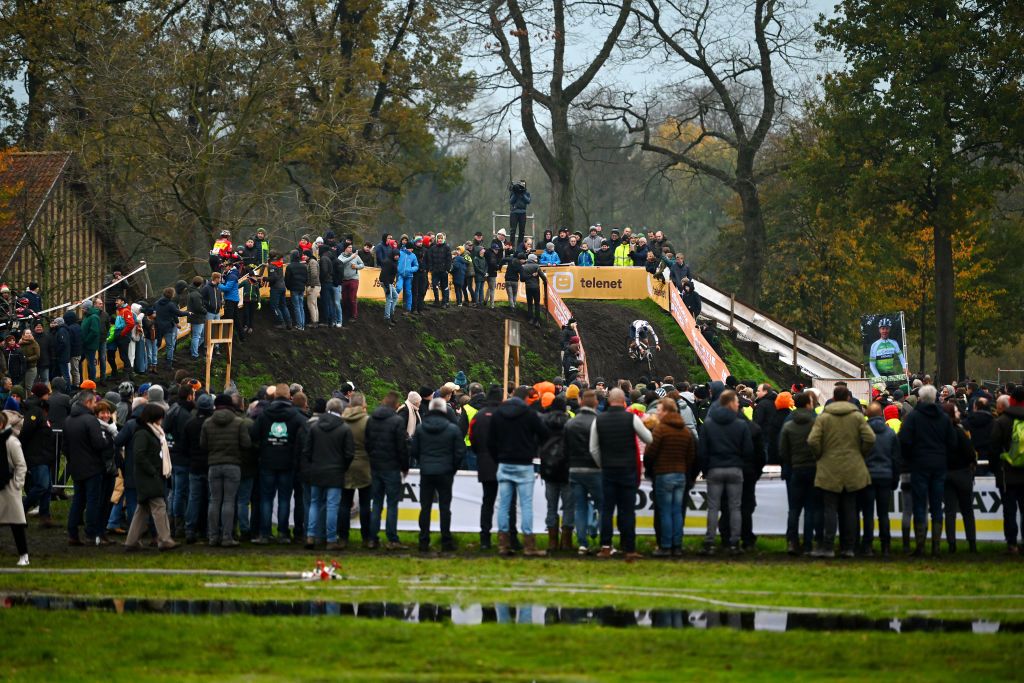 RIJKEVORSEL BELGIUM NOVEMBER 19 A general view of Thomas Pidcock of United Kingdom and Team INEOS Grenadiers competes during the 36th Superprestige Merksplas 2022 Mens Elite Superprestige2023 CXWorldCup CycloCross on November 19 2022 in Rijkevorsel Belgium Photo by Luc ClaessenGetty Images