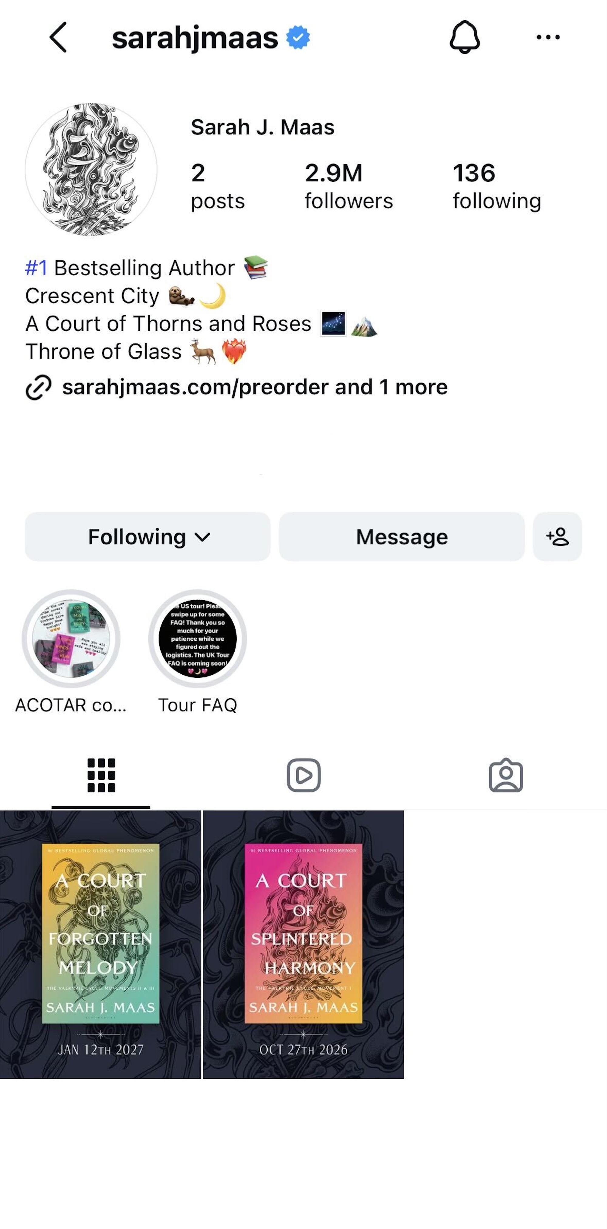 Sarah J. Maas' instagram grid with just two posts.