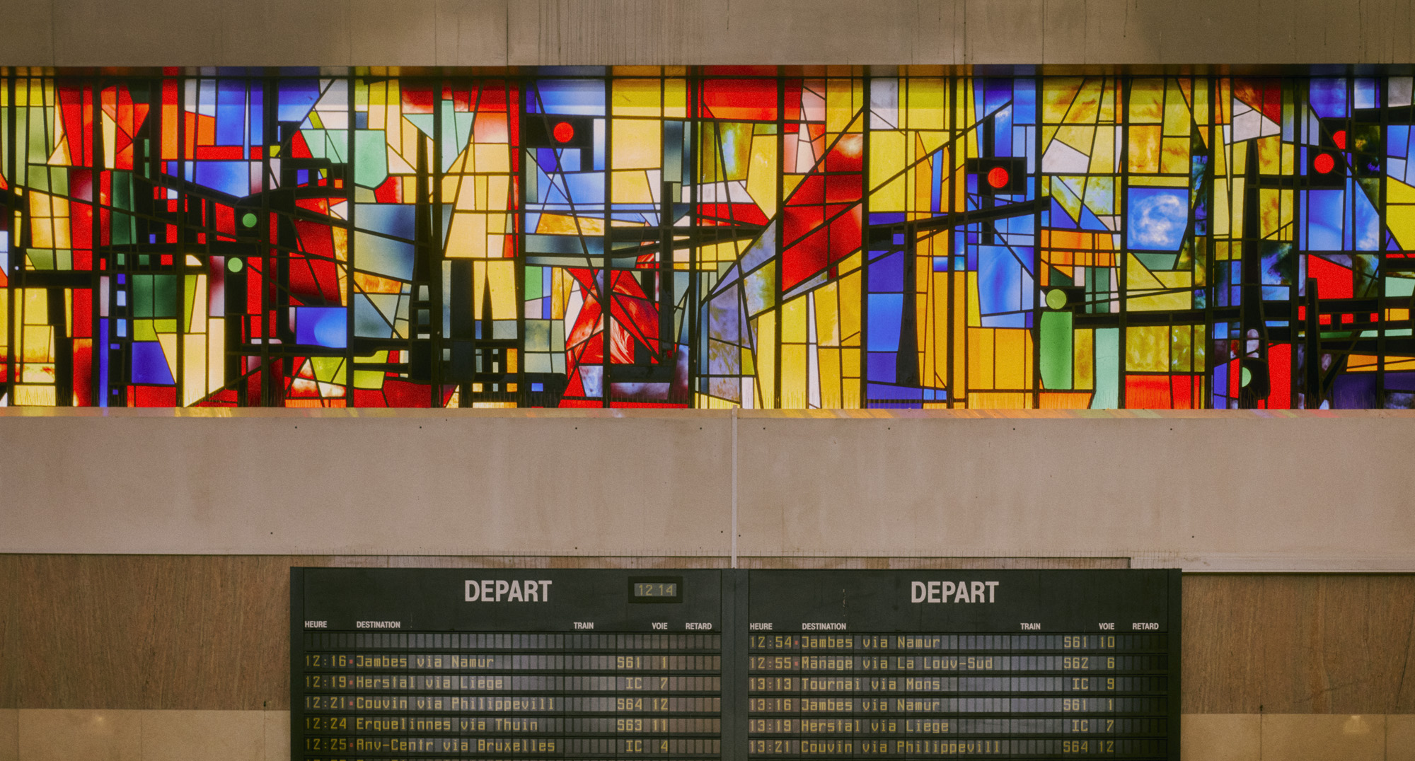 belgian modernism decor, colourful tiles and murals