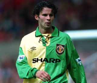 Ryan Giggs playing for Manchester United in 1993