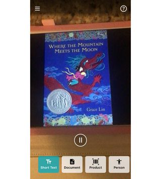 Screenshot Seeing AI: Book cover "Where the Mountain Meets the Moon"
