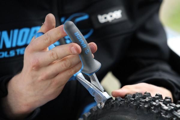 Unior Tools is the sponsor of a downhill World Cup level racing team