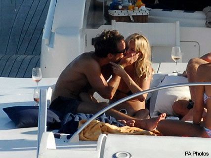 PICS! Jude Law & Sienna Miller holiday on luxury yacht - Ibiza, bikini, pictures, celebrity, Marie Claire, 