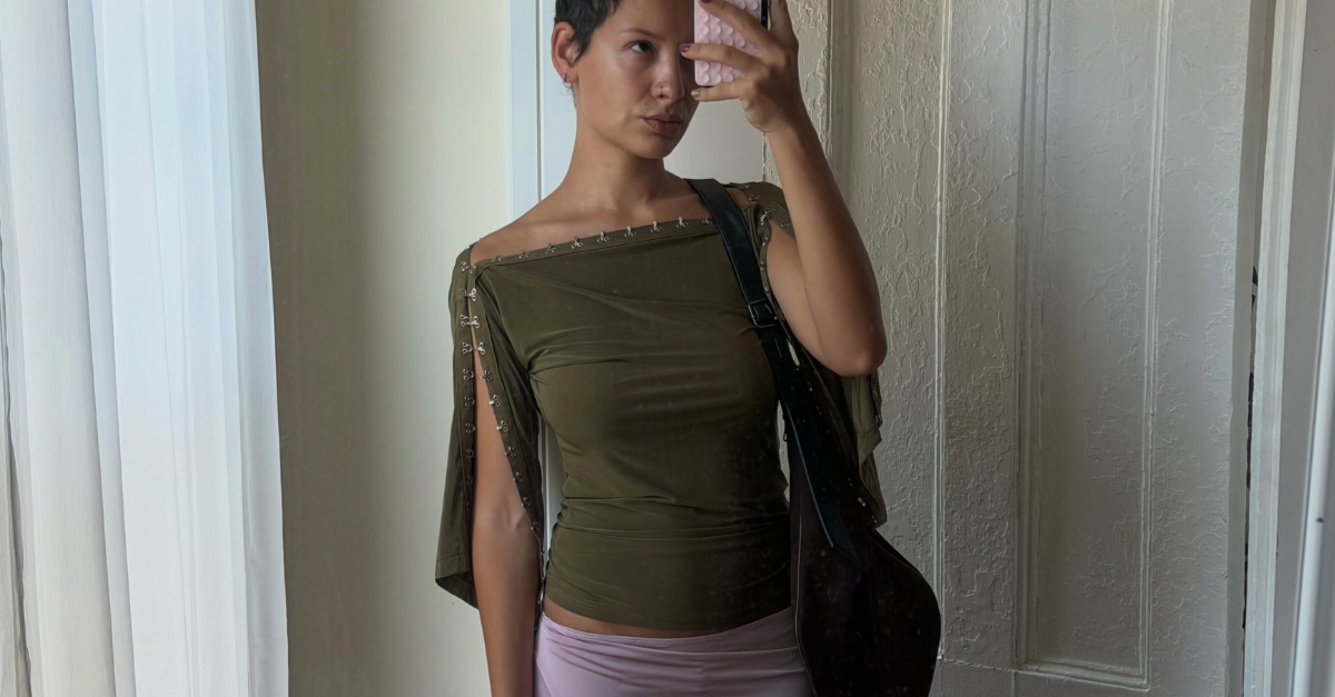 10 Asymmetric Skirt Outfits Every Cool New Yorker Is Wearing RN 10 Asymmetric Skirt Outfits Every Cool New Yorker Is Wearing RN
