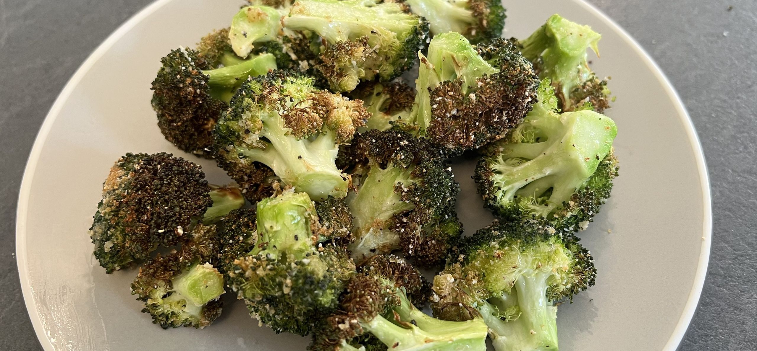 I finally enjoy eating more veg thanks to this air fryer broccoli ...