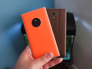 Xiaomi Mi4 and Lumia 830